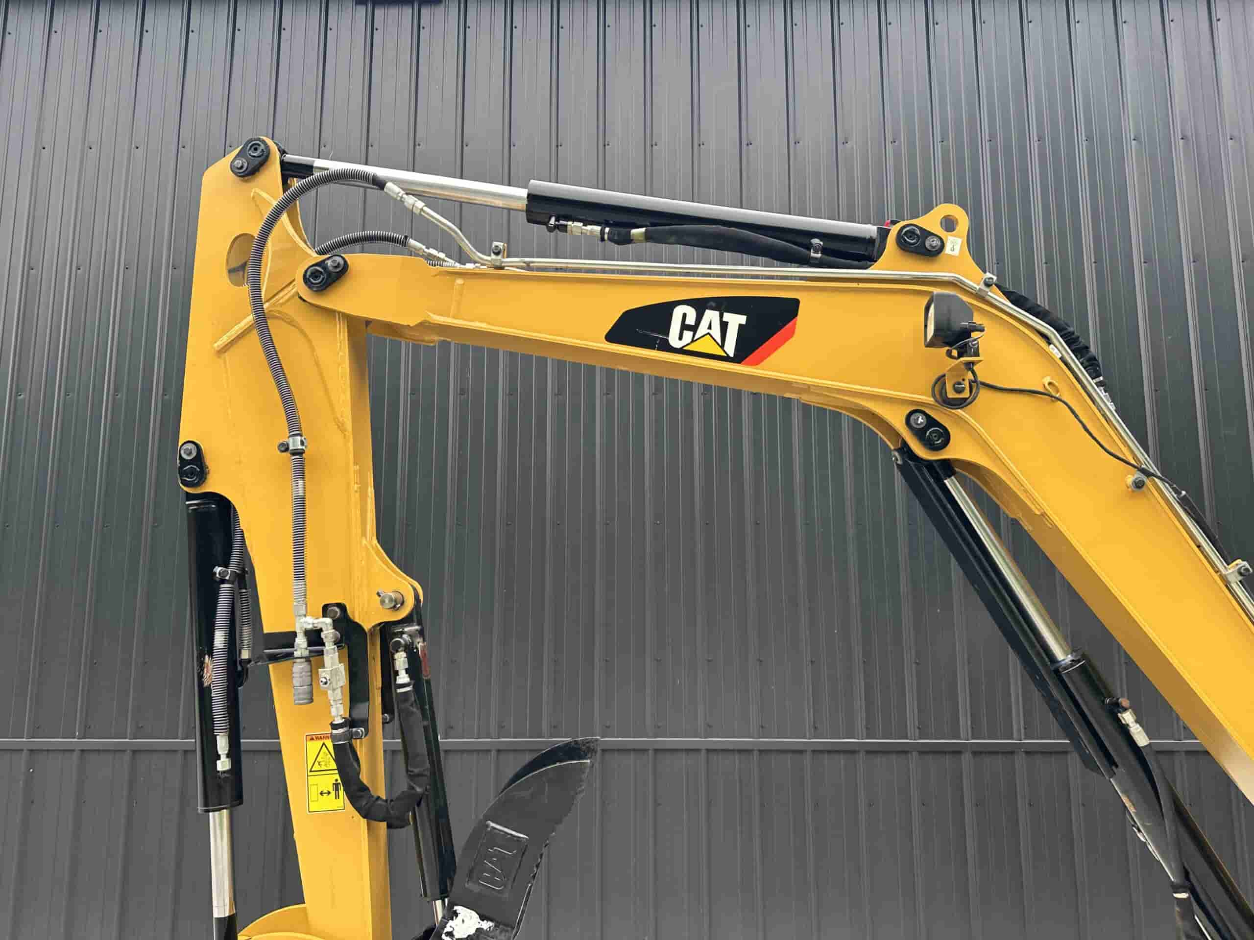 2018 CAT 304E2
